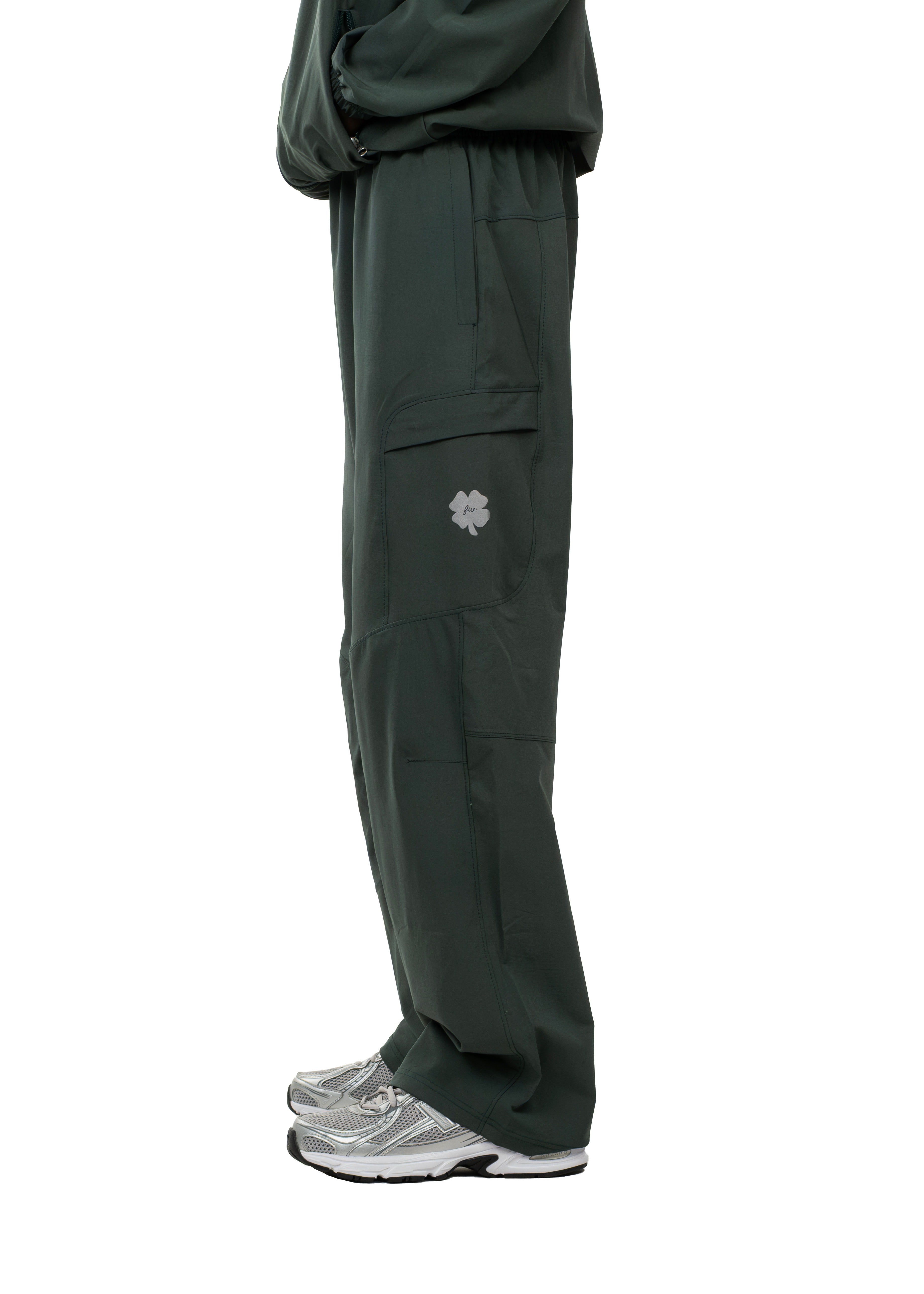 Men’s Dark Green Active Pants